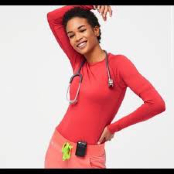 Limited Edition Figs
Hot Coral
Yellow Drawstring
Kade pants XXS/Regular - Picture 4 of 9